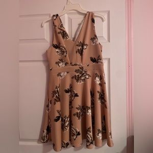 Short dress only wore once homecoming floral nude pink